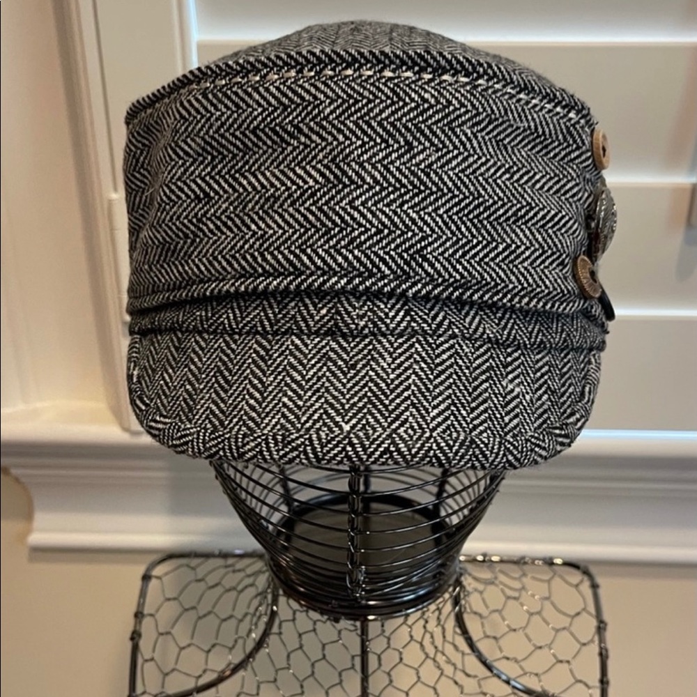 Cadet Hat with Buttons